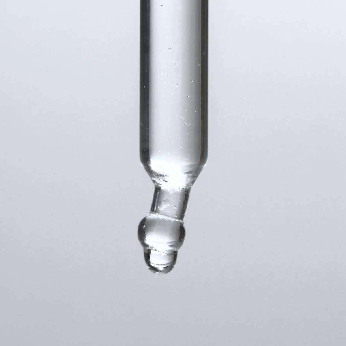 Skincare Routine for Dry and Dehydrated Skin: How to Hydrate, Repair & Restore